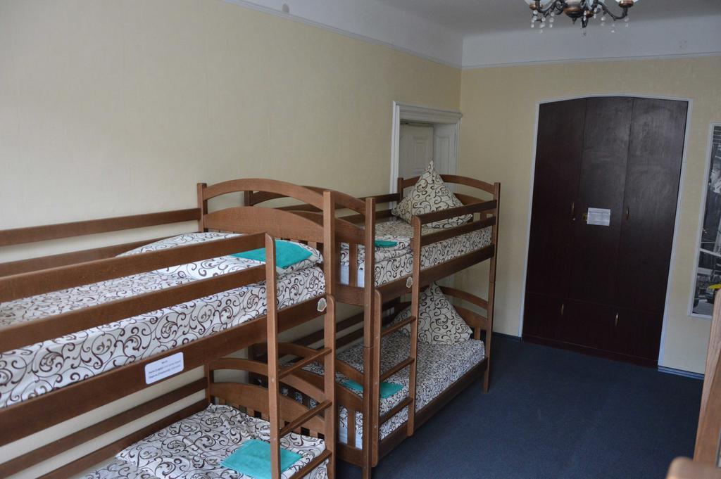 Lviv Lucky Hostel Екстериор снимка