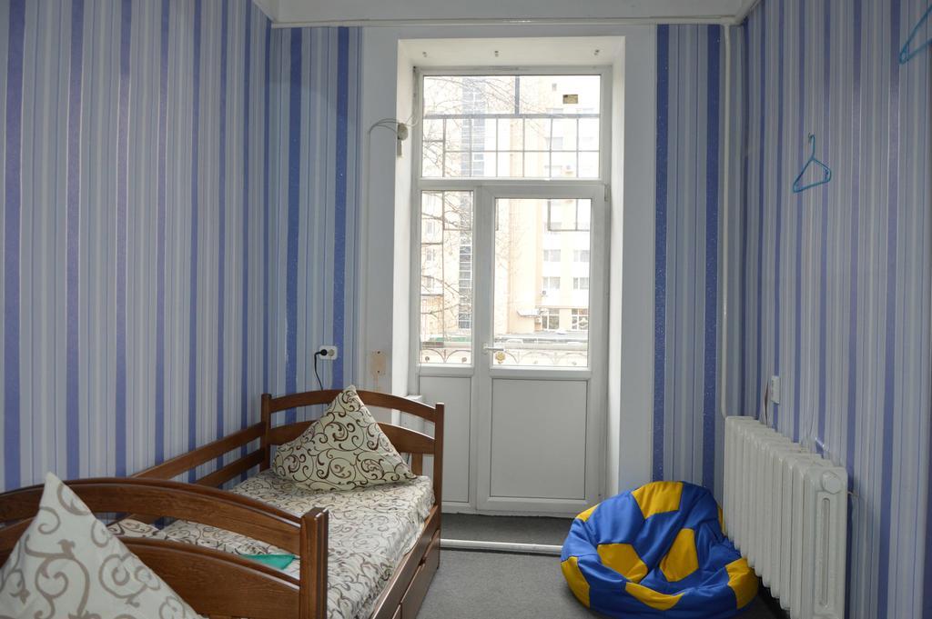 Lviv Lucky Hostel Екстериор снимка