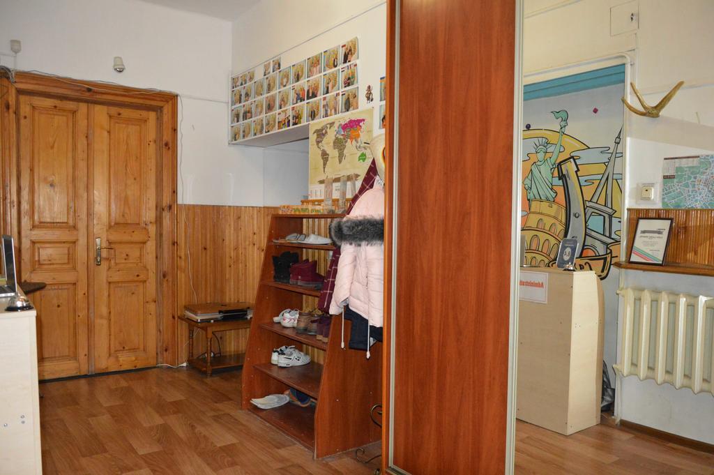 Lviv Lucky Hostel Екстериор снимка