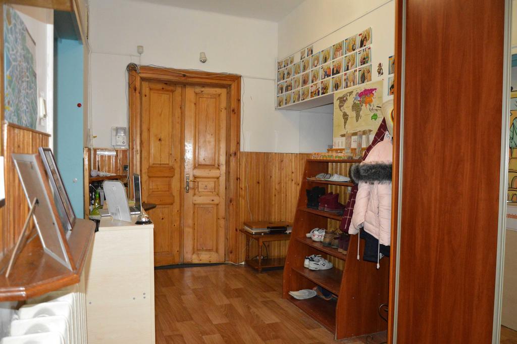 Lviv Lucky Hostel Екстериор снимка
