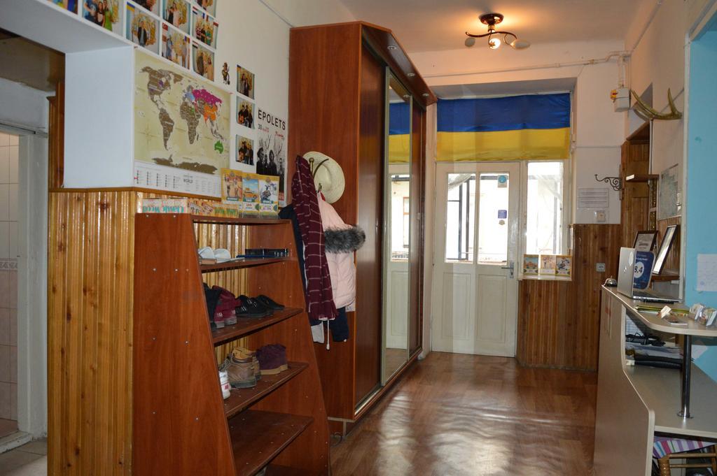 Lviv Lucky Hostel Екстериор снимка