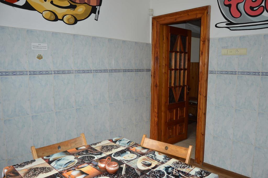 Lviv Lucky Hostel Екстериор снимка